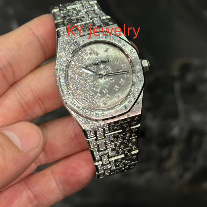 VVS Lab D color Audemars Piguet 67651 Price: $1,800 USD