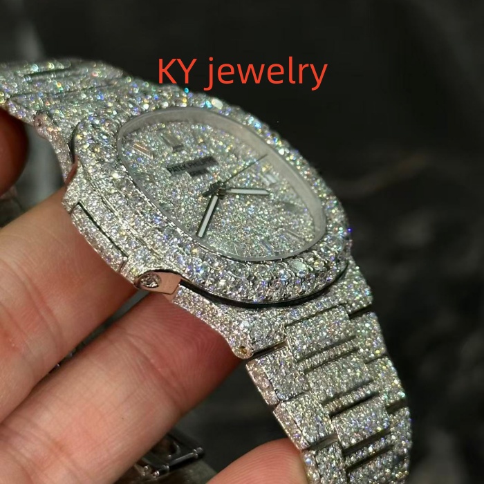 VVS Lab D color Patek Philippe 5711