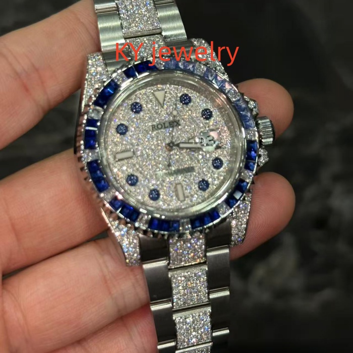 VVS Lab D color Rolex M126679SABR-0002