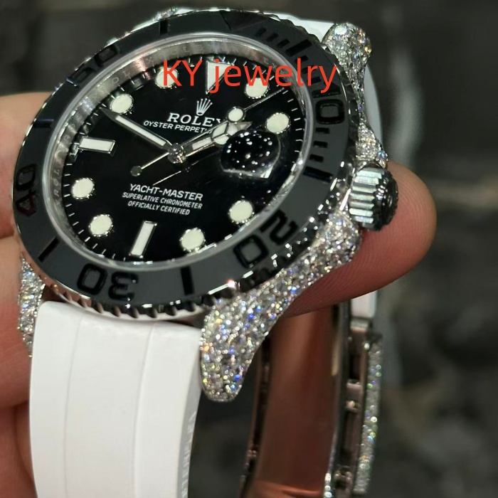 VVS Lab D color Rolex M126679SABR-0002
