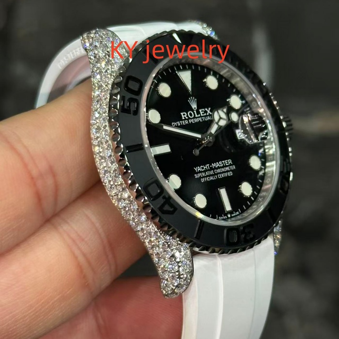 VVS Lab D color Rolex M126679SABR-0002