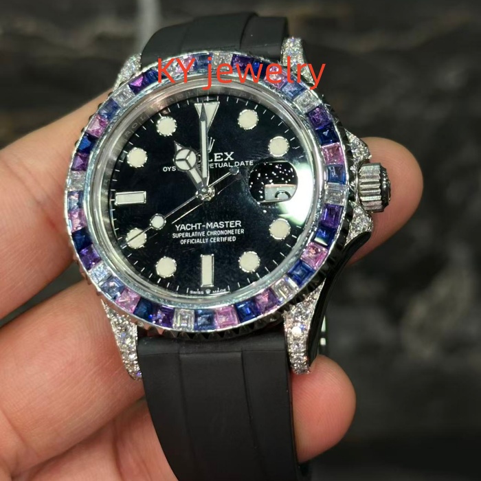 VVS Lab D color Rolex M126679SABR-0002
